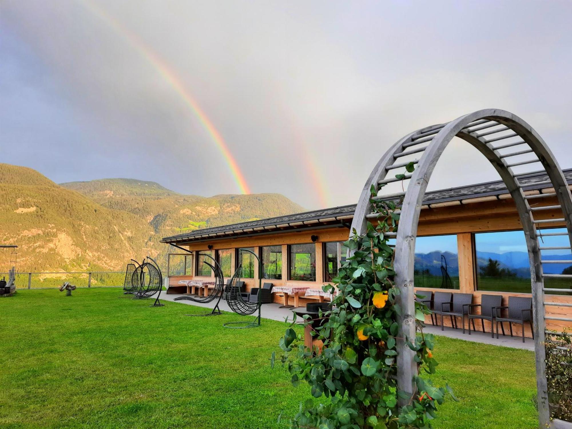 Moarlhof - Farm Nature Resort Castelrotto Exterior foto